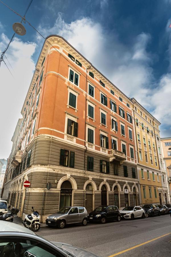 Da Gillo Lägenhet Trieste Exteriör bild